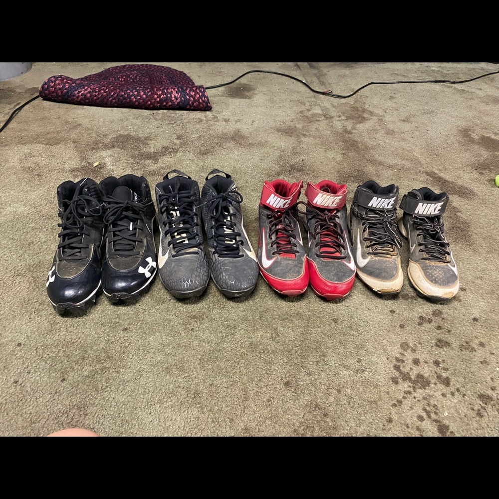 4 sets of used baseball cleats make an offer